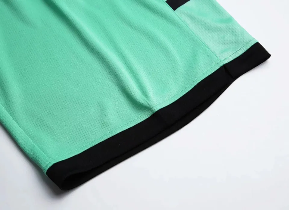 2 Piece Basketball Set Uniforms kits Sports clothes Adults Kids  Customized basketball jerseys and Shorts