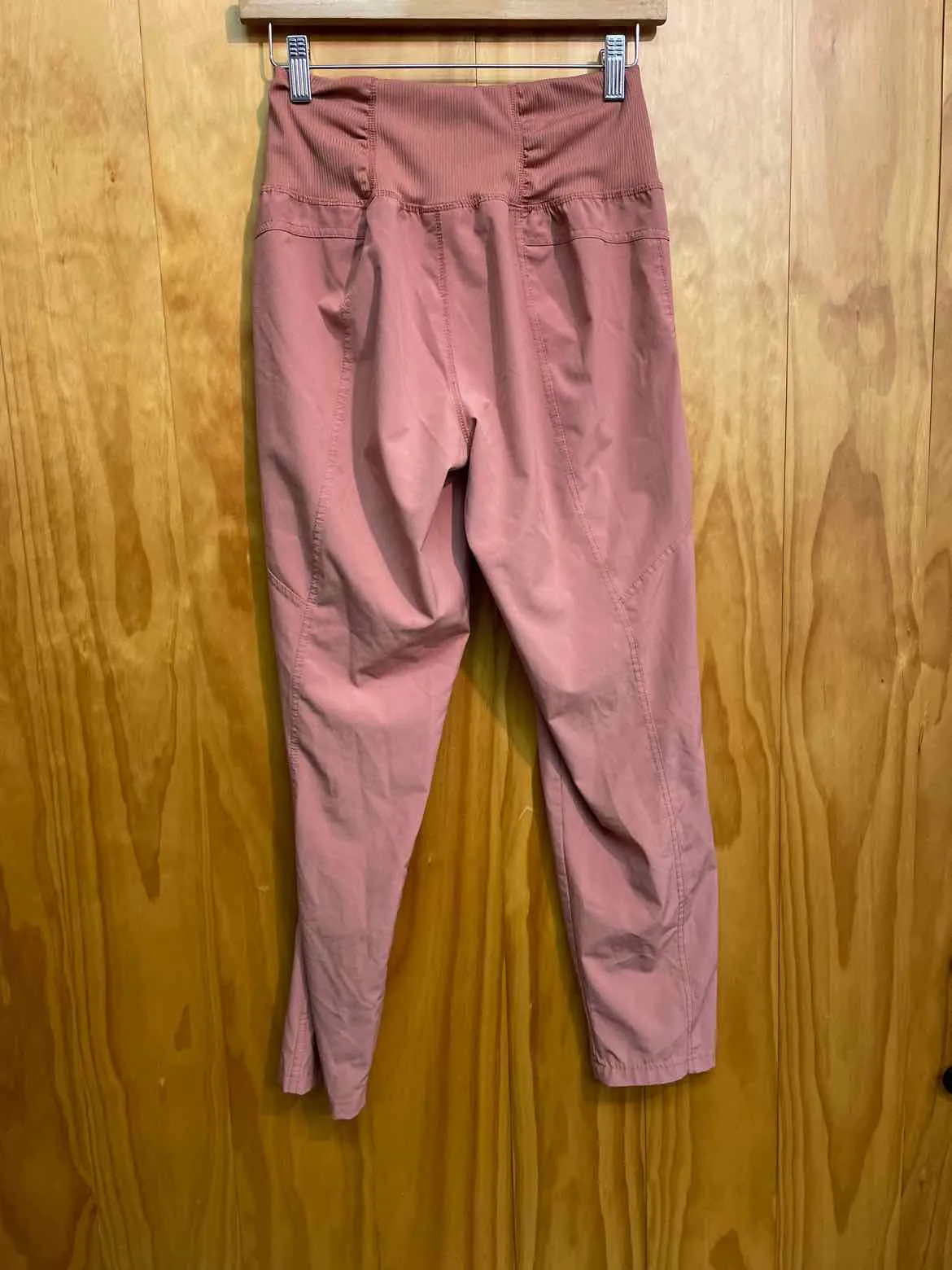 Size Small Avalanche Pink Women's Hiking Pants