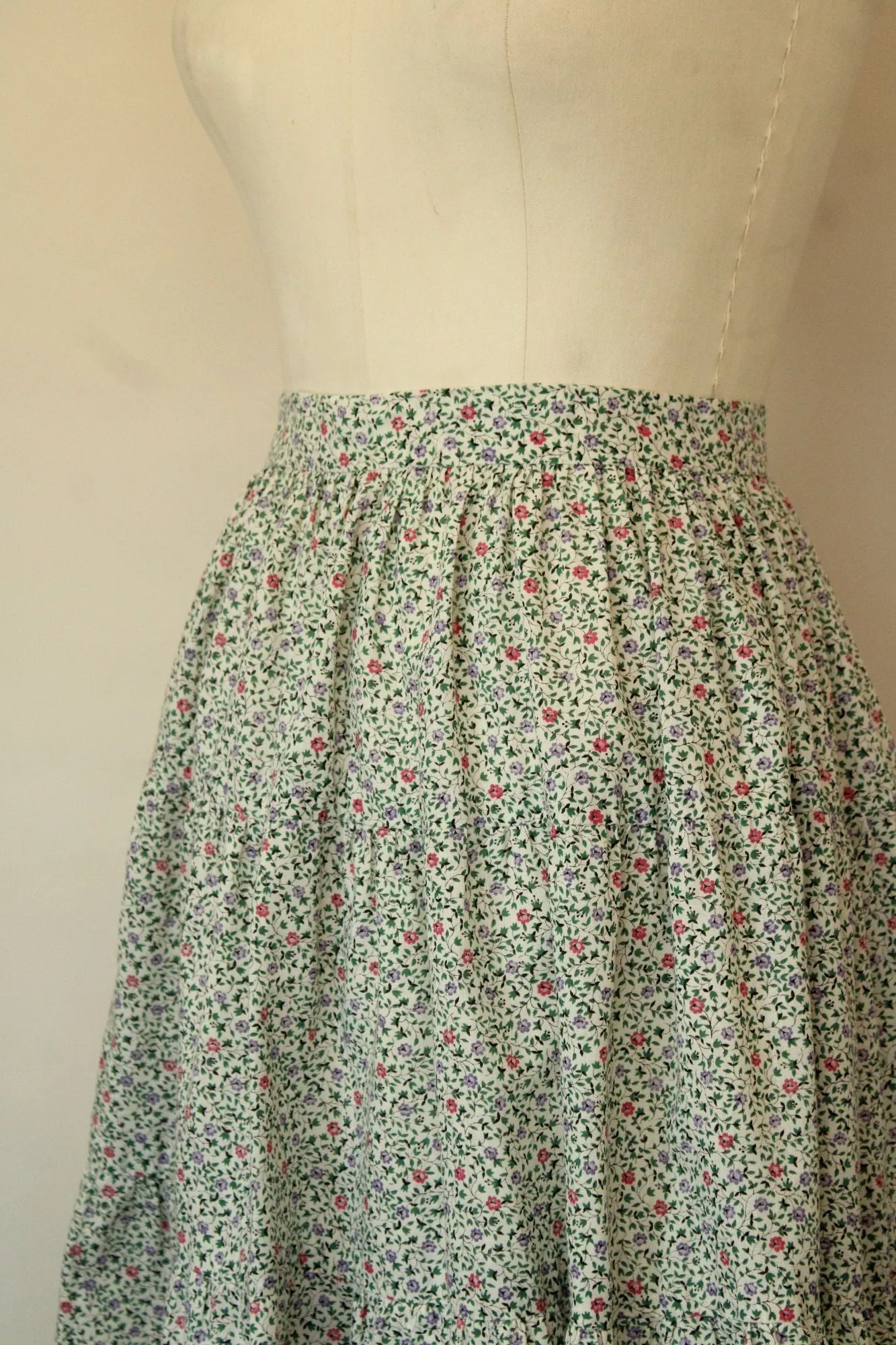 Vintage 1970s 1980s Floral Print Calico Skirt