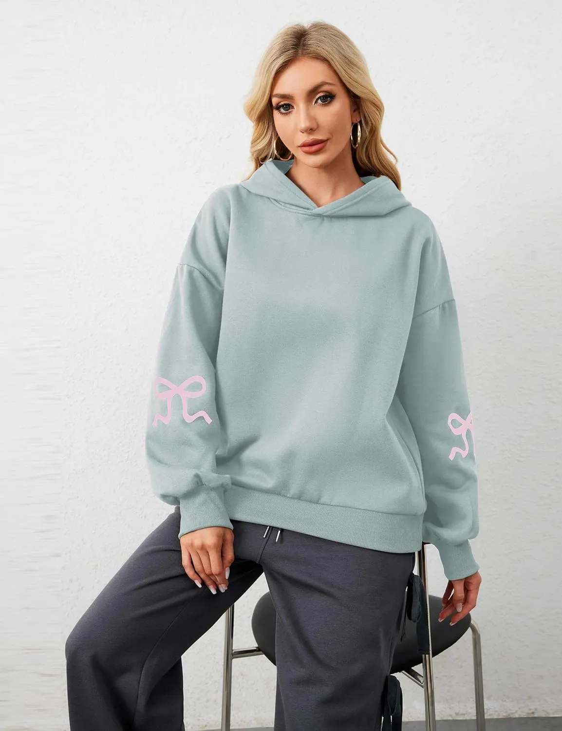 Women Pink Bow Hoodies Loose Fit Long Sleeve Graphic Preppy Hoodies Casual Y2k Cute Hoodies for Teen Girls Outfits